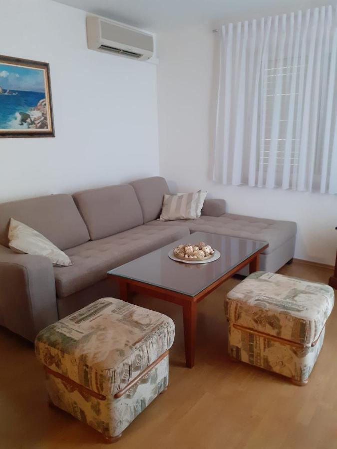 Apartman Mira Makarska Zewnętrze zdjęcie