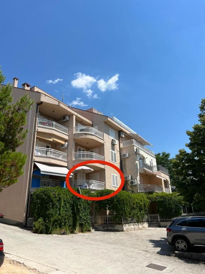 Apartman Mira Makarska Zewnętrze zdjęcie